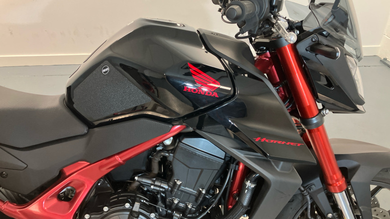 (23MY) Honda CB750 Hornet